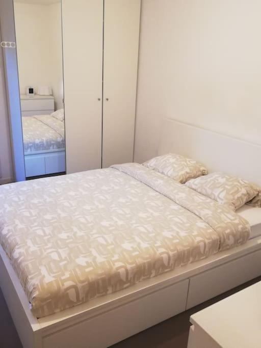 Joli Appartement Avec Jardin Et 2 Parkings Prives Argenteuil Esterno foto