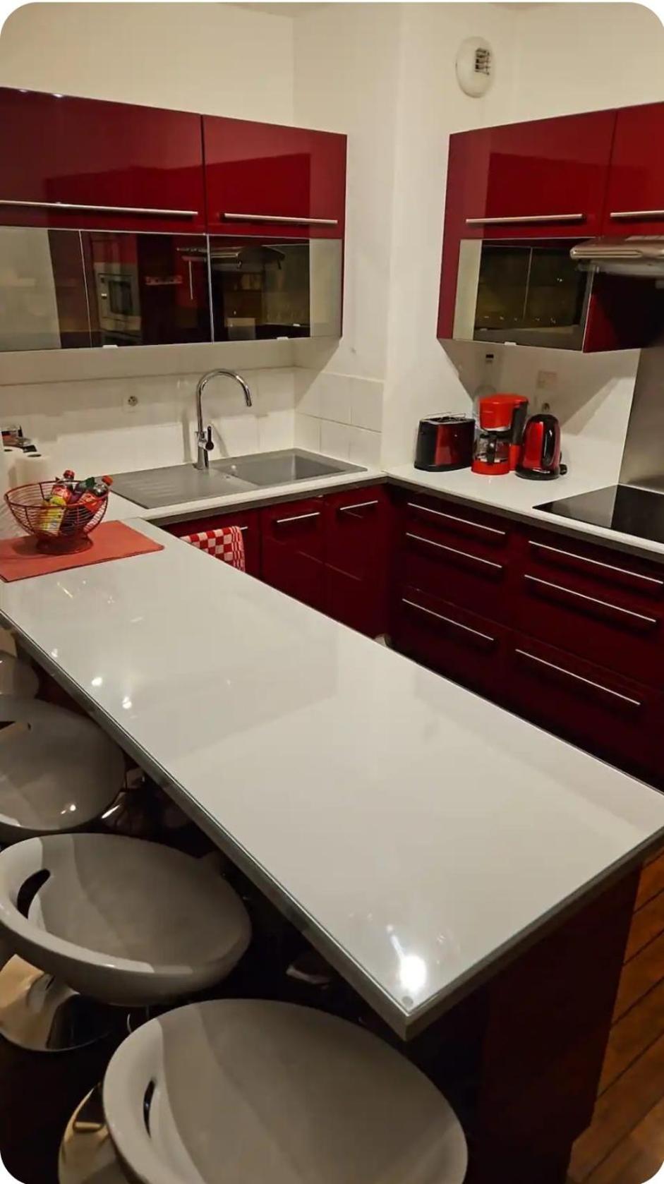 Joli Appartement Avec Jardin Et 2 Parkings Prives Argenteuil Esterno foto